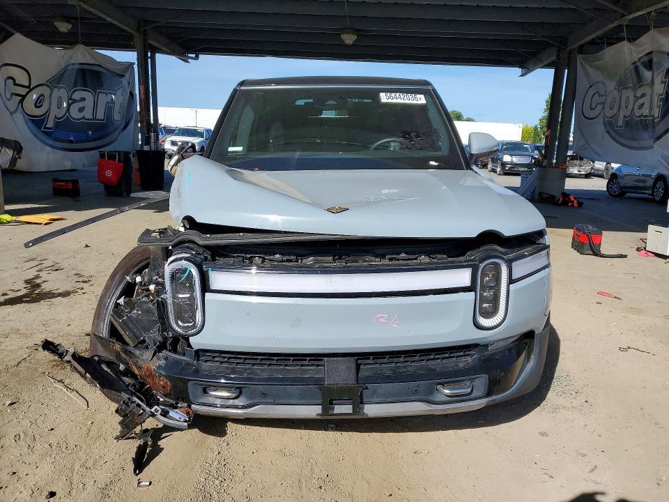 7PDSGABA2PN004010 2023 Rivian R1S photo no. 5