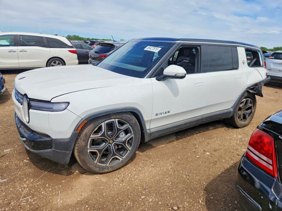 7PDSGBBA5SN074521 2025 Rivian R1S photo no. 1