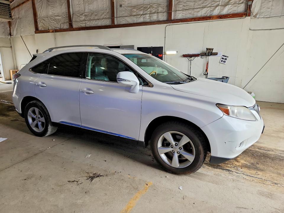 2T2BK1BAXBC104465 2011 Lexus RX photo no. 4