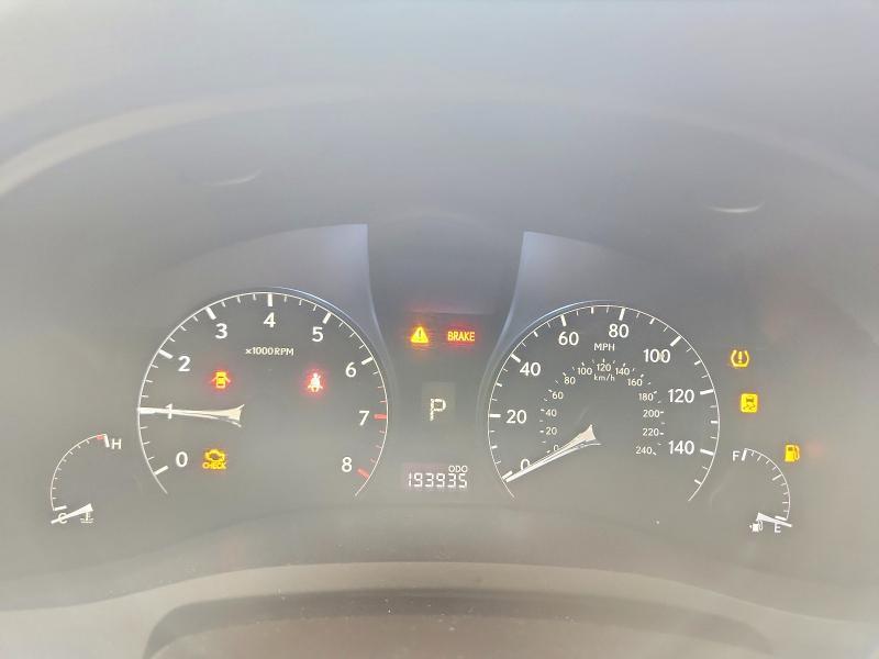 2T2BK1BAXBC104465 2011 Lexus RX photo no. 9