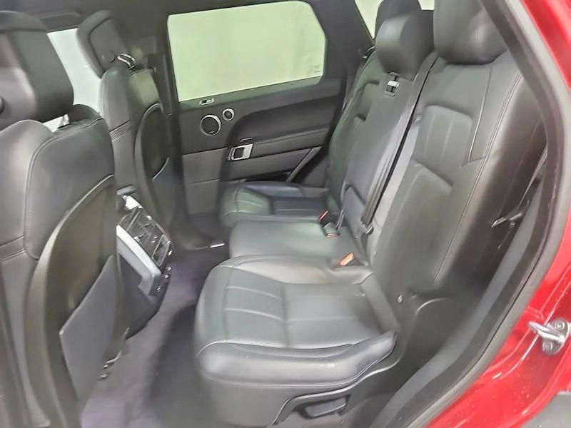 SALWR2RV3JA407003 2018 Land Rover Range Rover photo no. 6