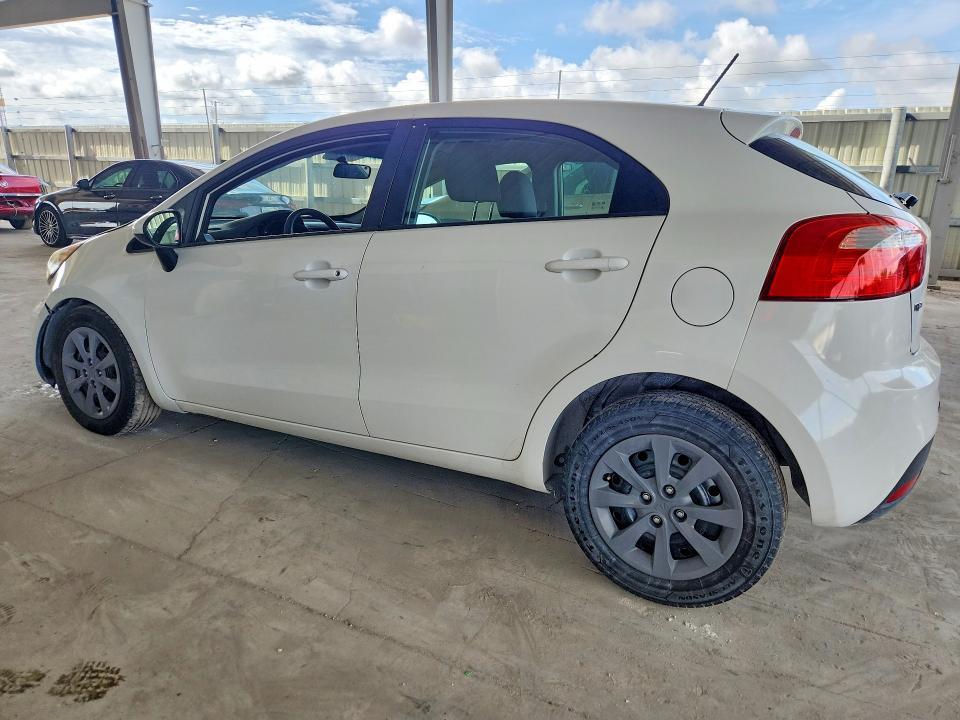 KNADM5A36D6236020 2013 KIA Rio photo no. 2