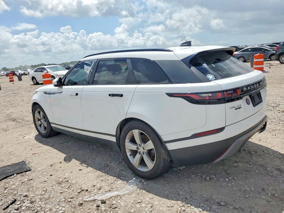 SALYB2RV7JA730158 2018 Land Rover Range Rover photo no. 2