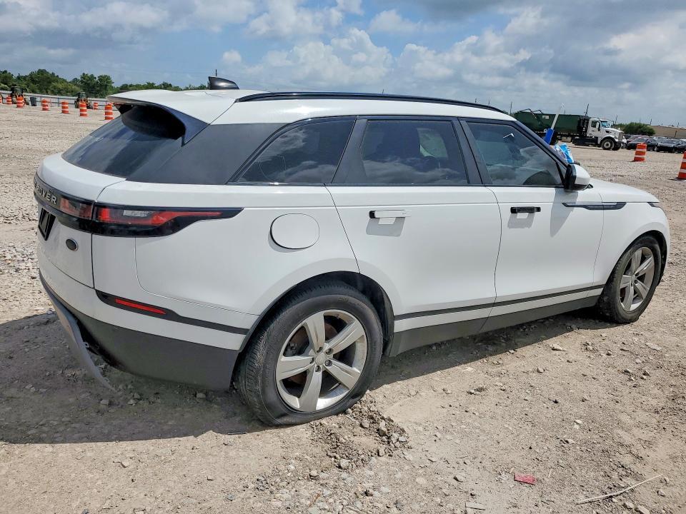 SALYB2RV7JA730158 2018 Land Rover Range Rover photo no. 3