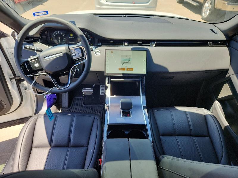SALZL2FX0TH292844 2026 Land Rover Range Rover photo no. 8