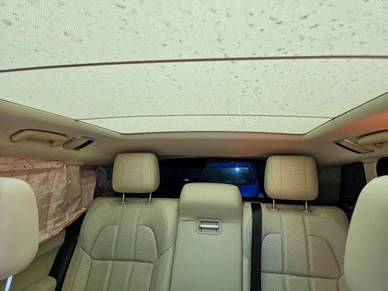 SALWR2FV4HA178670 2017 Land Rover Range Rover photo no. 10