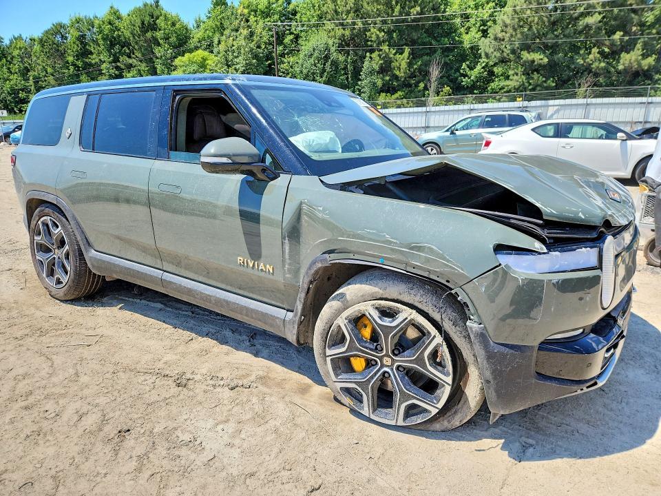 7PDSGABL1PN020507 2023 Rivian R1S photo no. 4