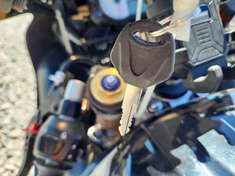 JS1GT74AX22108984 2002 Suzuki GSX-R1000 photo no. 8