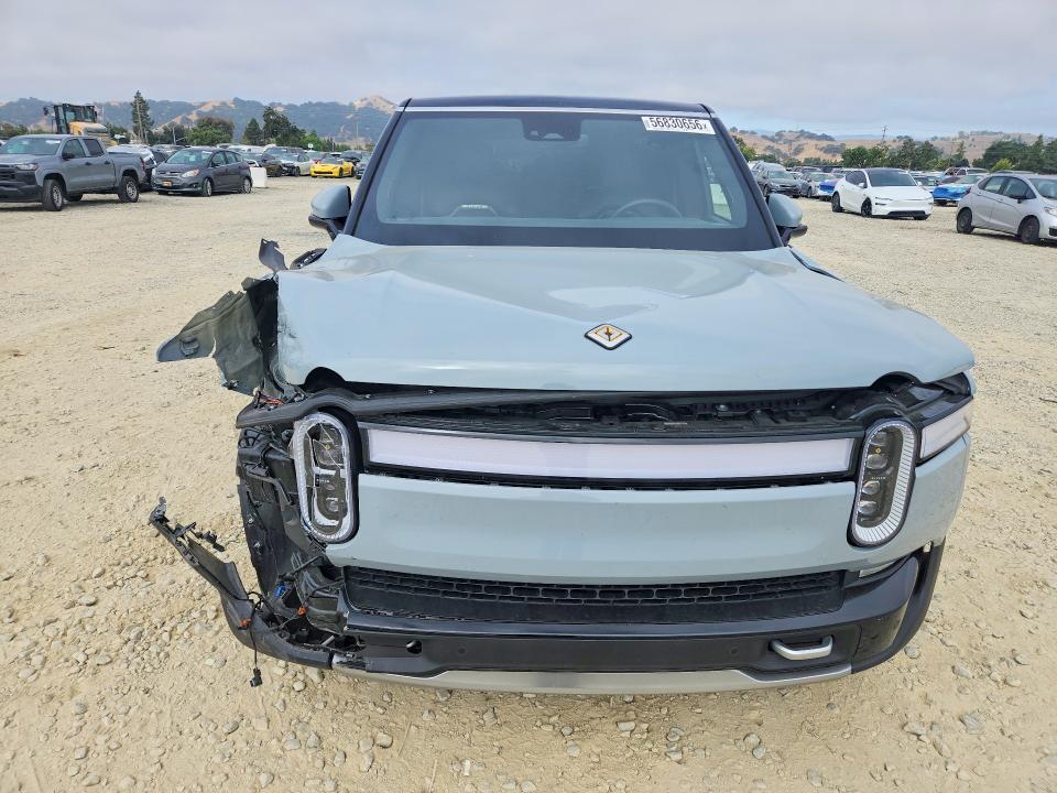 7PDSGBBA8RN037165 2024 Rivian R1S photo no. 5