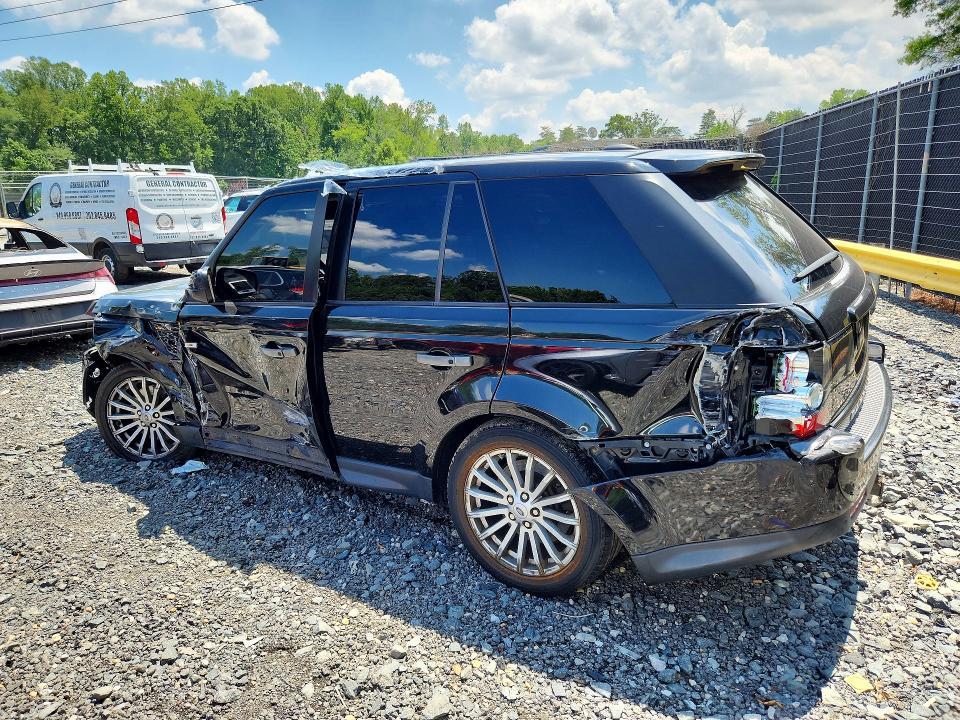 SALSF2D41BA271025 2011 Land Rover Range Rover photo no. 2