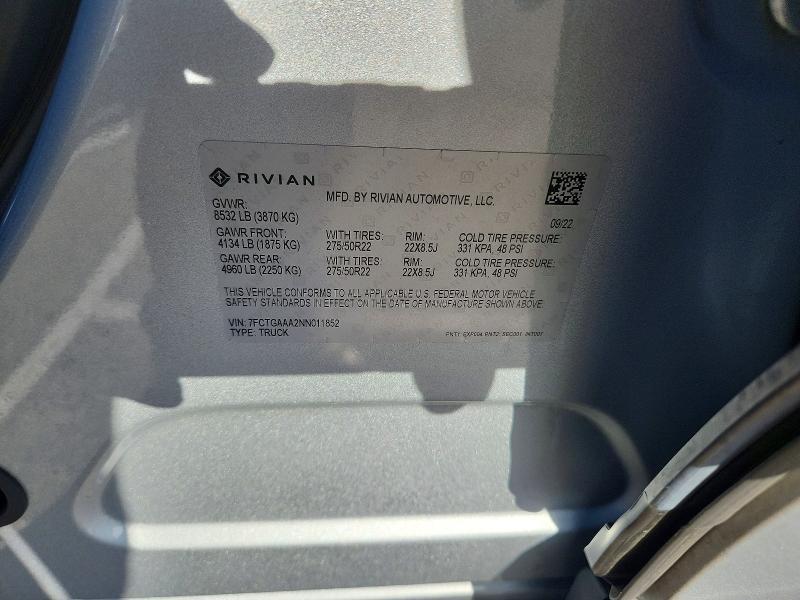 7FCTGAAA2NN011852 2022 Rivian R1T photo no. 12
