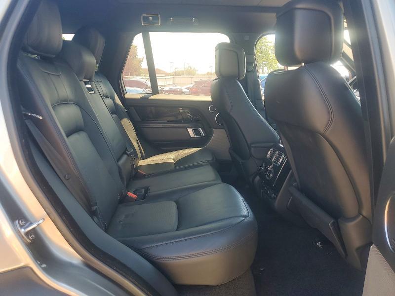 SALGS2RE5JA388074 2018 Land Rover Range Rover photo no. 11