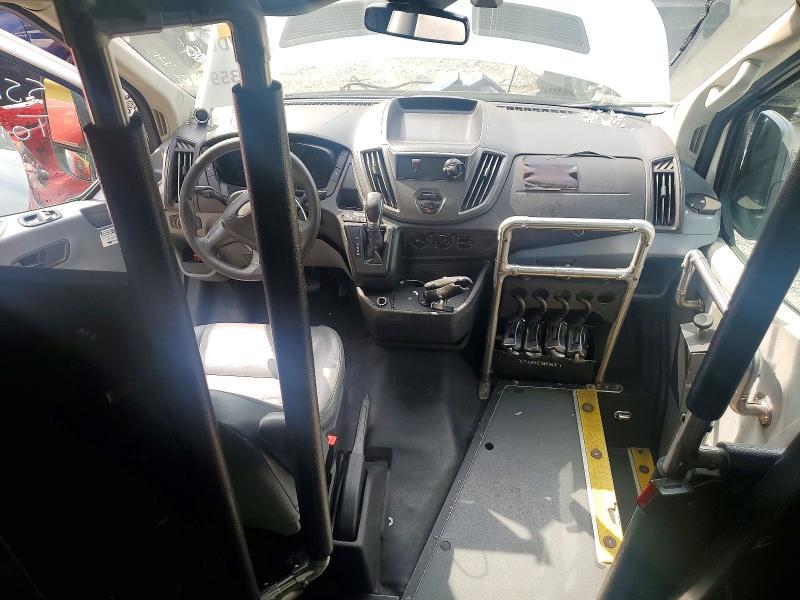 1FTBW2XM3HKA09190 2017 Ford Transit photo no. 8