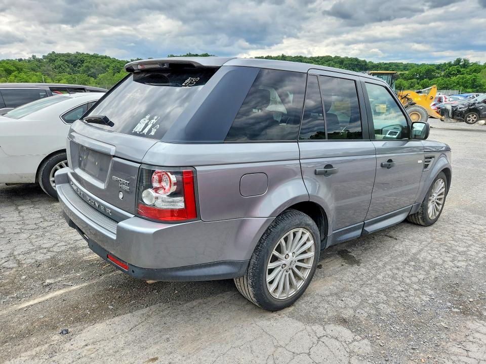 SALSF2D45BA716544 2011 Land Rover Range Rover photo no. 3