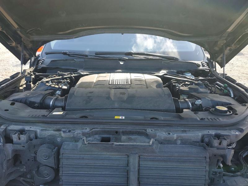 2019 Land Rover Range Rover — VIN SALGS2RE4KA541805, şəkil 11