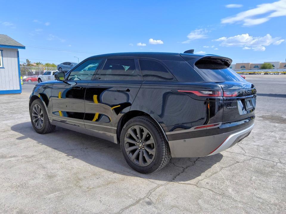 SALYL2RX5JA734725 2018 Land Rover Range Rover photo no. 2