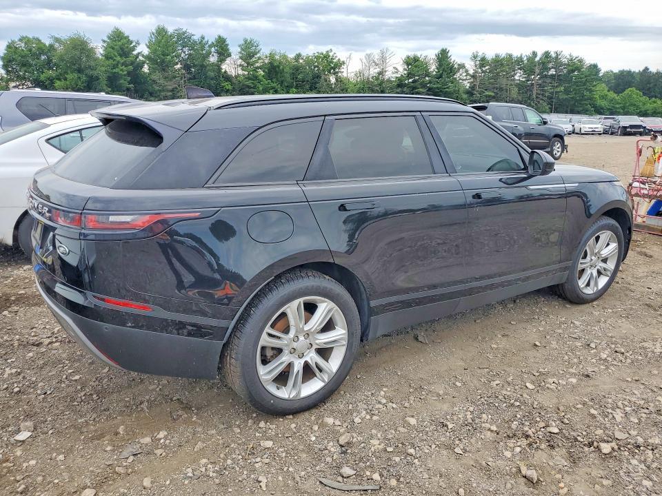 SALYB2RX7JA743610 2018 Land Rover Range Rover photo no. 3