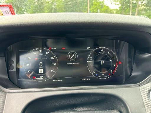 SALYL2RV1JA720710 2018 Land Rover Range Rover photo no. 9