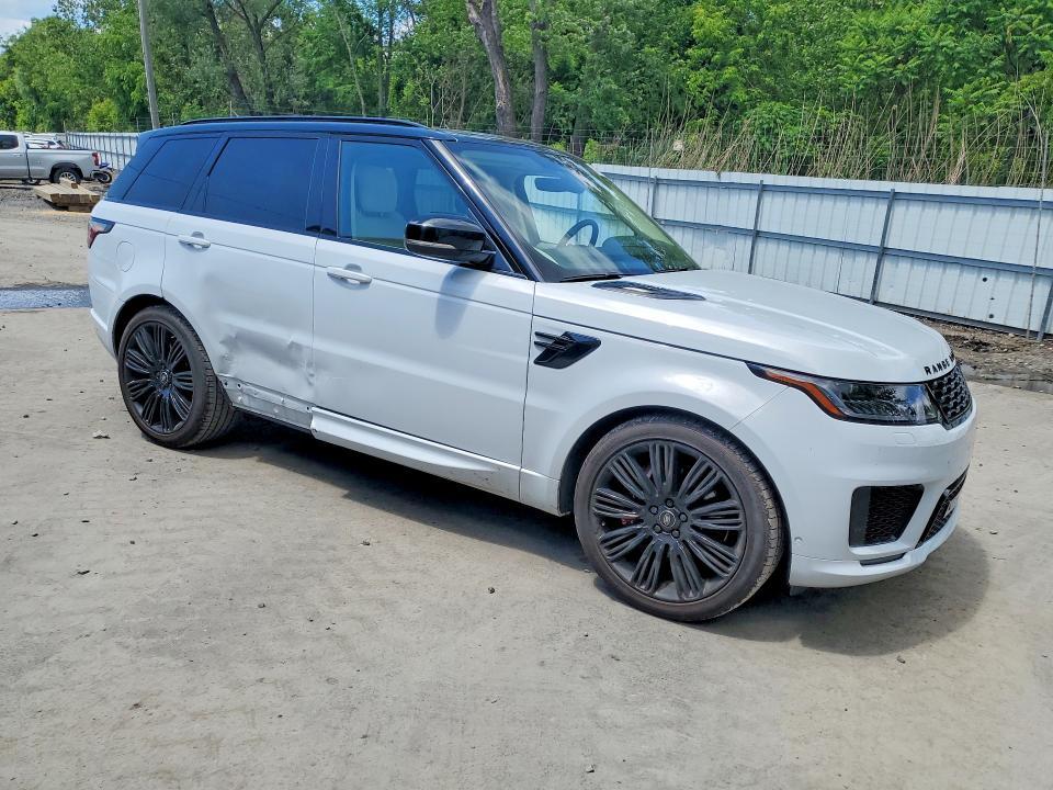 SALWR2RE0KA838044 2019 Land Rover Range Rover photo no. 4