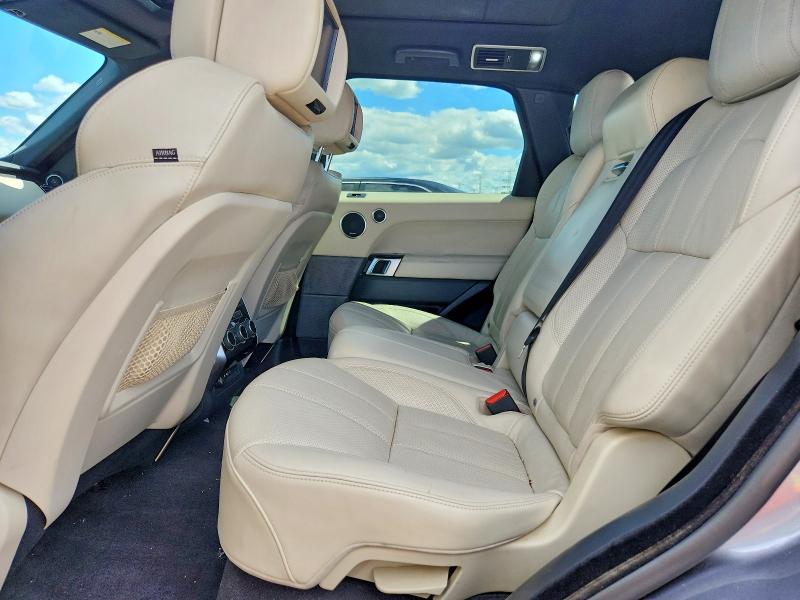 SALWR2TF2EA371635 2014 Land Rover Range Rover photo no. 10