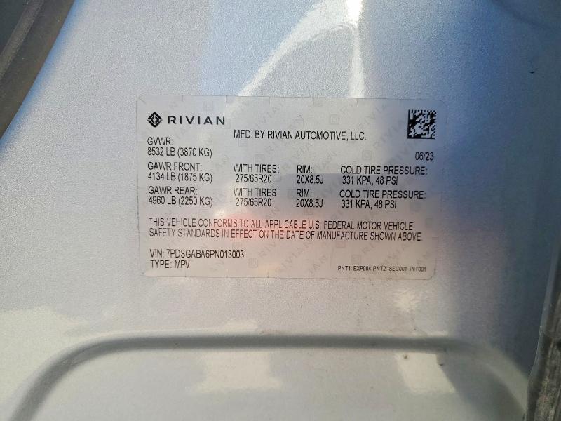 2023 Rivian R1S — VIN 7PDSGABA6PN013003, фото 13