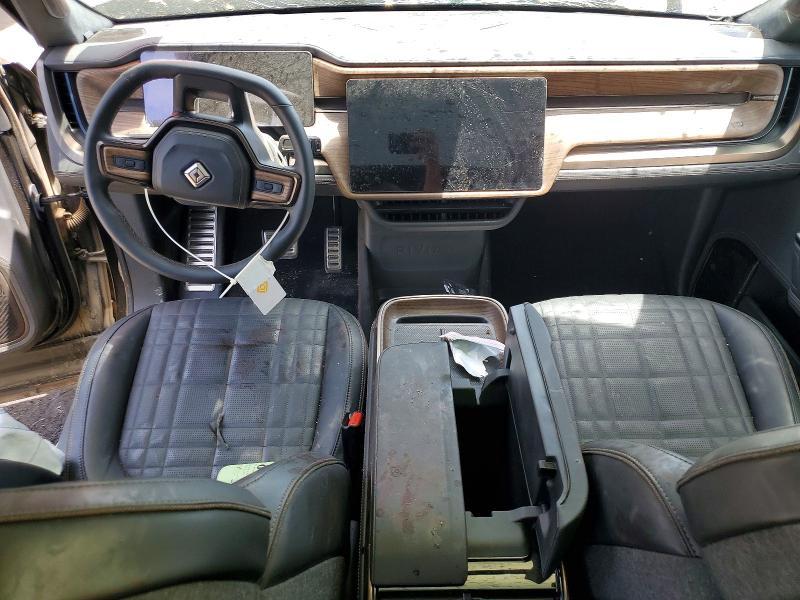 7PDSGABP3TN089065 2026 Rivian R1S photo no. 8