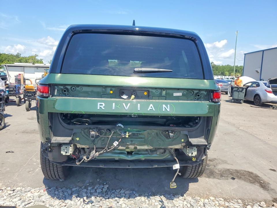 7PDSGABA2PN021972 2023 Rivian R1S photo no. 6