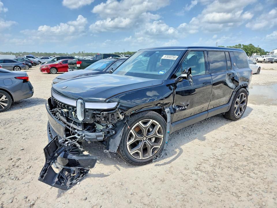 7PDSGCBA9RN045068 2024 Rivian R1S photo no. 1