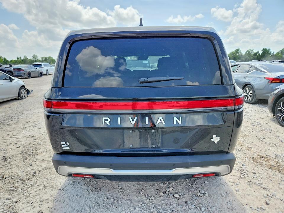 7PDSGCBA9RN045068 2024 Rivian R1S photo no. 6
