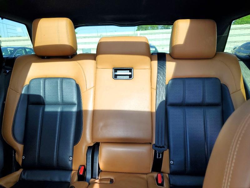 SALWV2RE0KA848312 2019 Land Rover Range Rover photo no. 10