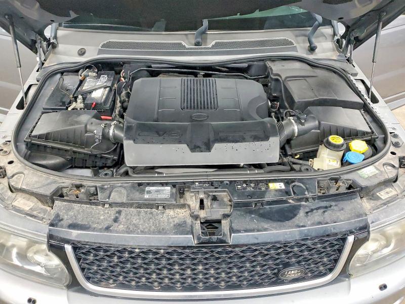 SALSF2D40CA744057 2012 Land Rover Range Rover photo no. 12