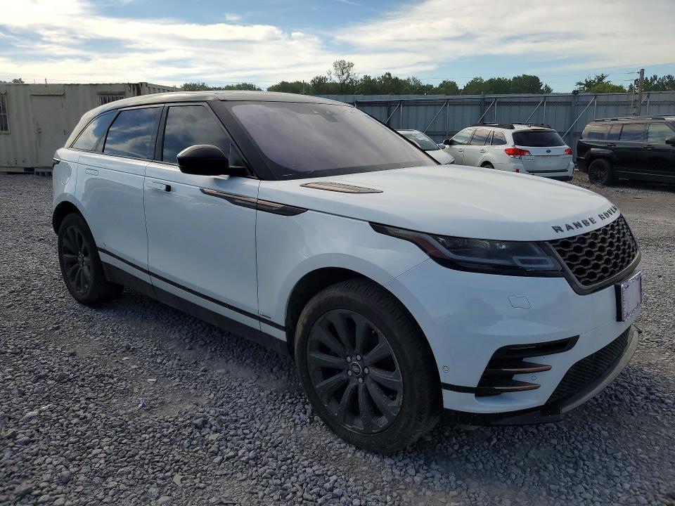 SALYL2RX6JA728562 2018 Land Rover Range Rover photo no. 4