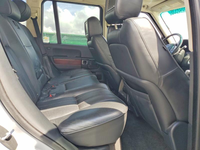 SALMF1D47AA309519 2010 Land Rover Range Rover photo no. 11