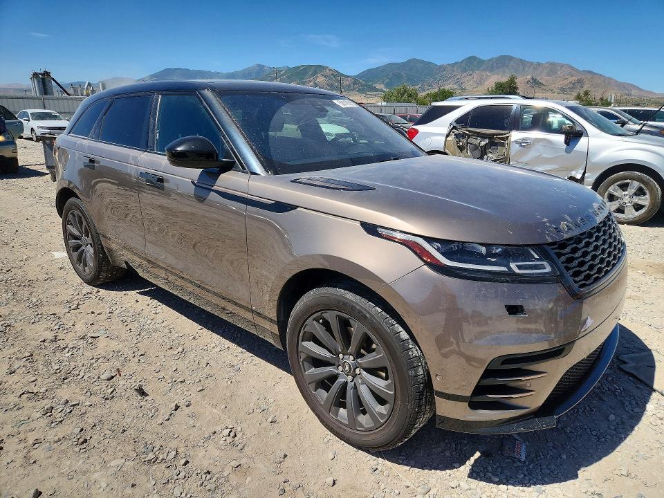 SALYL2RX5JA777784 2018 Land Rover Range Rover photo no. 4