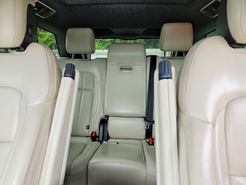 SALWR2RE2KA846176 2019 Land Rover Range Rover photo no. 10
