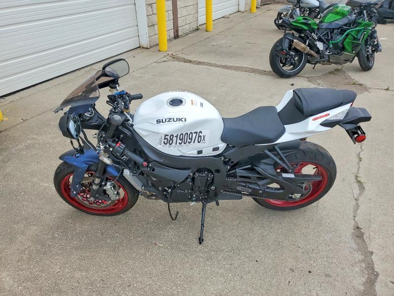 JS1GN7FA7S7100870 2025 Suzuki GSX-R600 photo no. 3