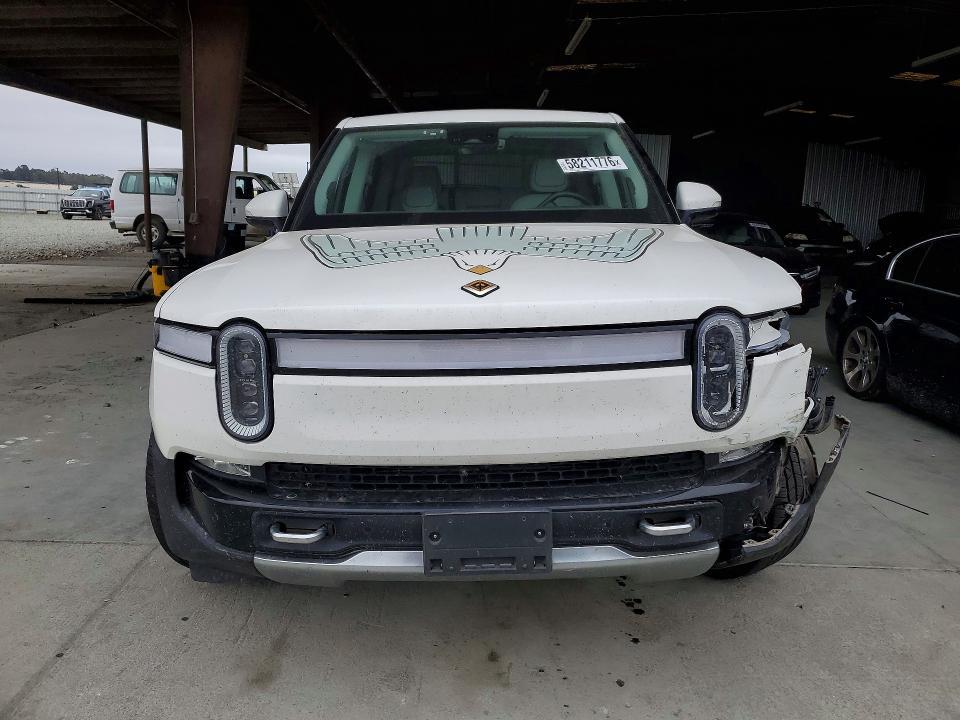 7FCTGBAA2PN028062 2023 Rivian R1T photo no. 5