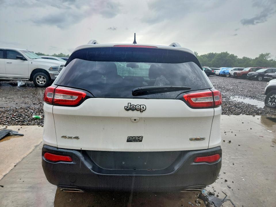 1C4PJMCS2GW111463 2016 Jeep Cherokee photo no. 6