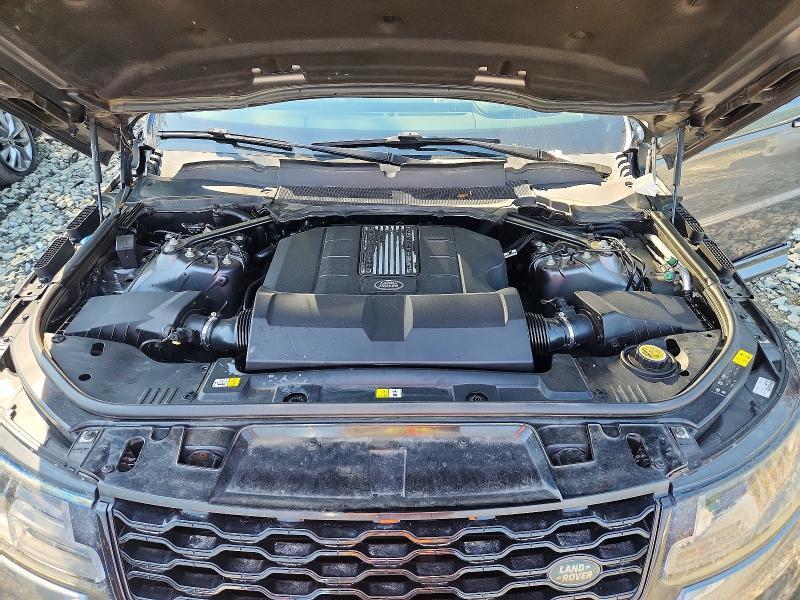 SALWV2SVXJA812460 2018 Land Rover Range Rover photo no. 12