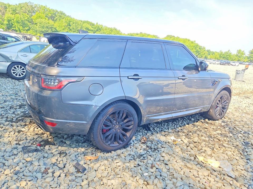 SALWV2SVXJA812460 2018 Land Rover Range Rover photo no. 3