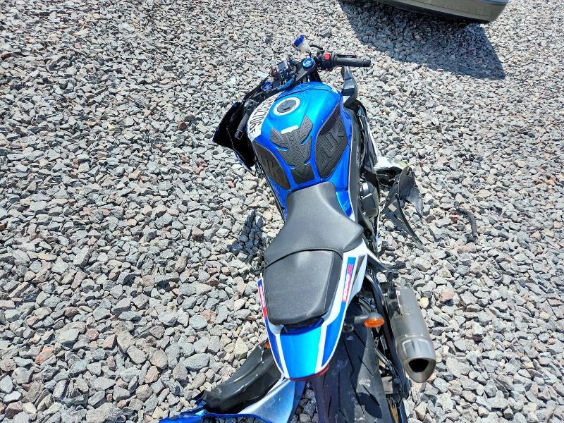 JS1DM11M9S7100082 2025 Suzuki GSX-R1000 photo no. 6