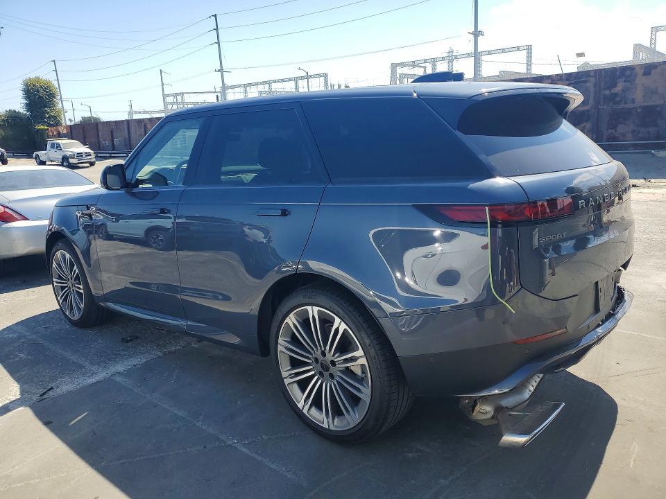 2026 Land Rover Range Rover — VIN SAL1P9EU5TA617854, şəkil 2