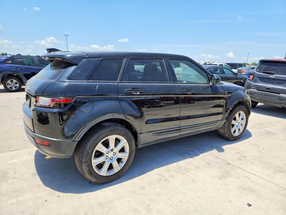 SALVP2BG1HH191635 2017 Land Rover Range Rover photo no. 3