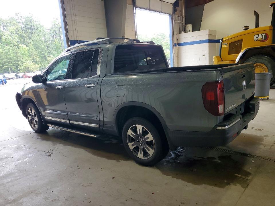 2019 Honda Ridgeline — VIN 5FPYK3F77KB006375, фото 2