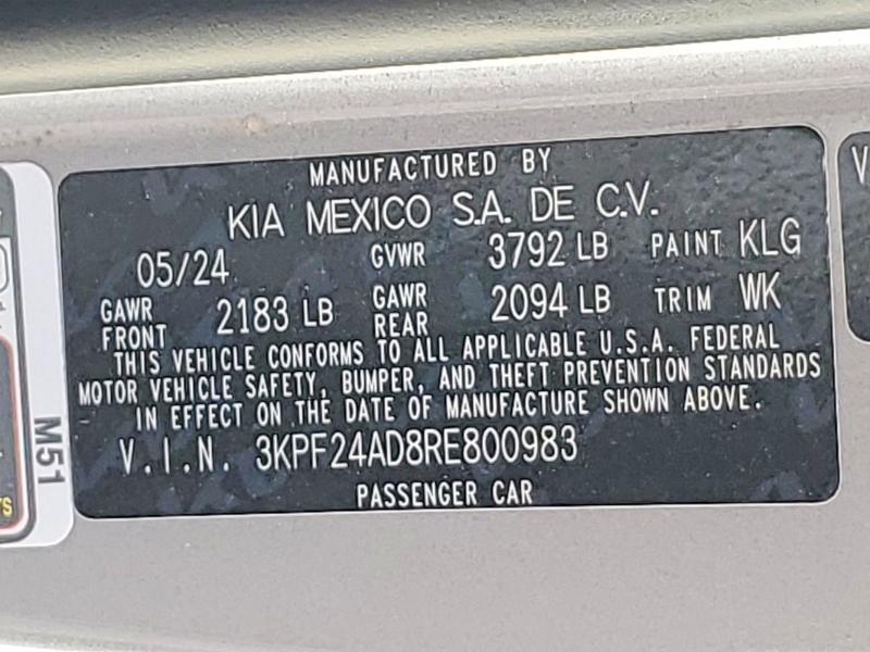 3KPF24AD8RE800983 2024 KIA Forte photo no. 12