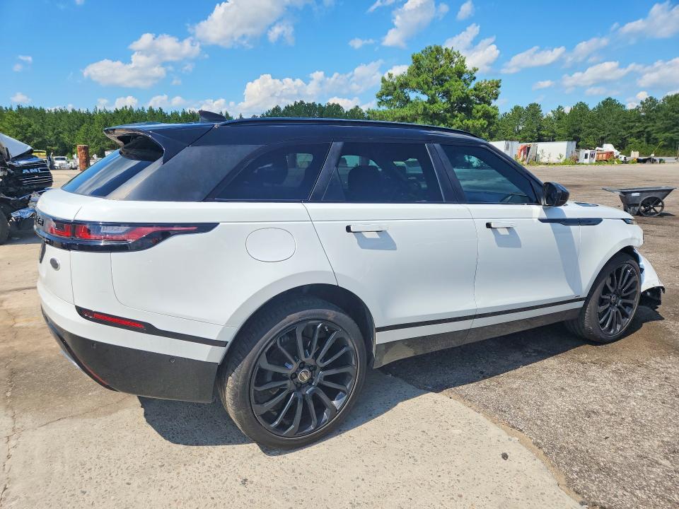 SALYM2RV3JA753088 2018 Land Rover Range Rover photo no. 3