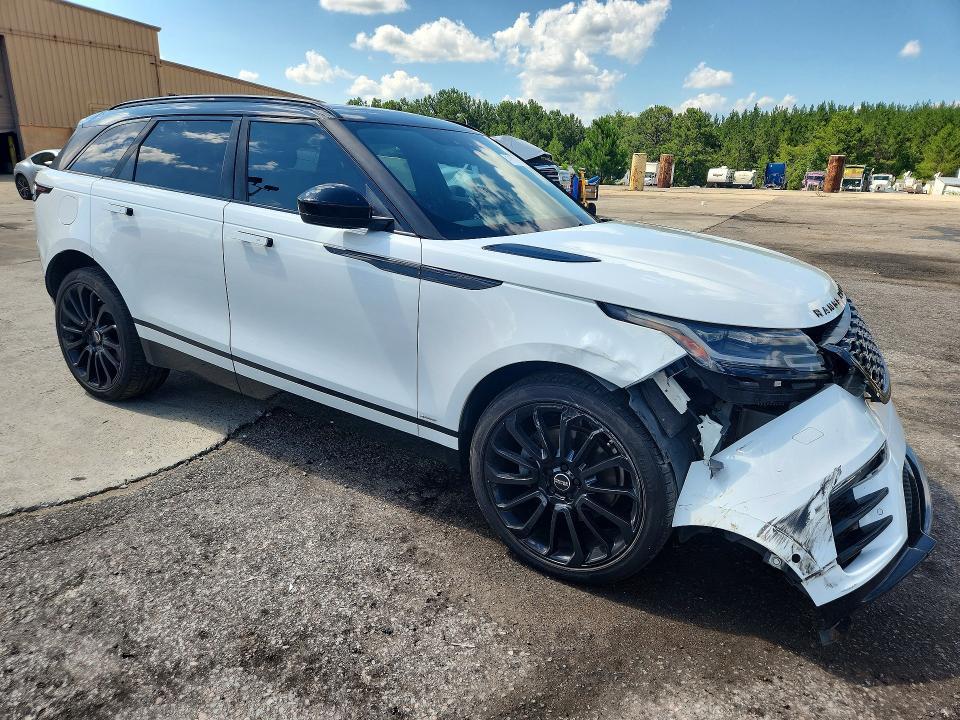 SALYM2RV3JA753088 2018 Land Rover Range Rover photo no. 4