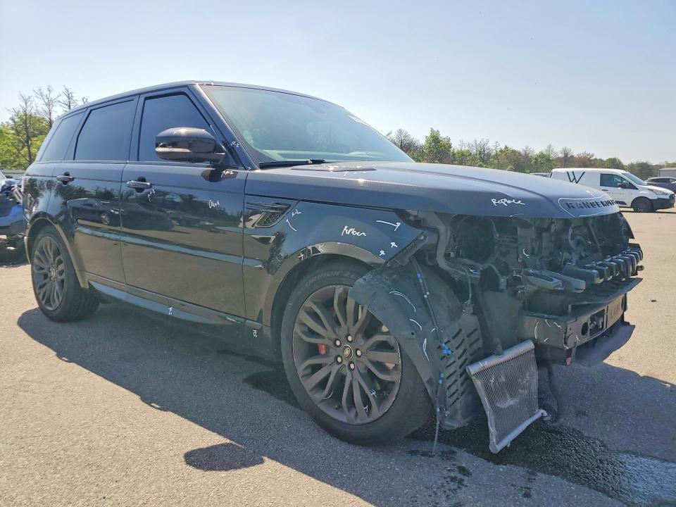 SALWV2FV4HA682664 2017 Land Rover Range Rover photo no. 4