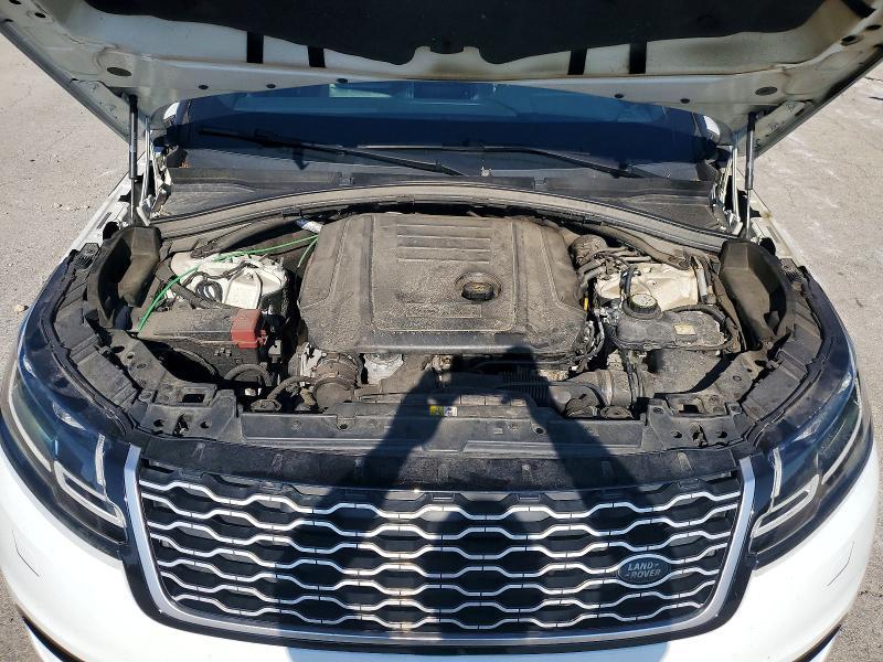 SALYB2RN2JA710108 2018 Land Rover Range Rover photo no. 12