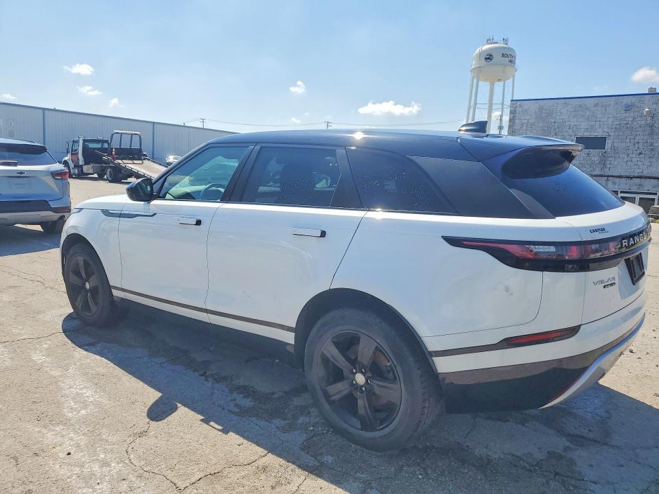 SALYB2RN2JA710108 2018 Land Rover Range Rover photo no. 2